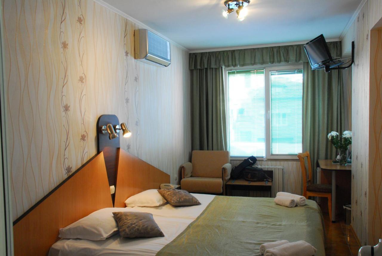 Noviz Hotel Plovdiv Phòng bức ảnh
