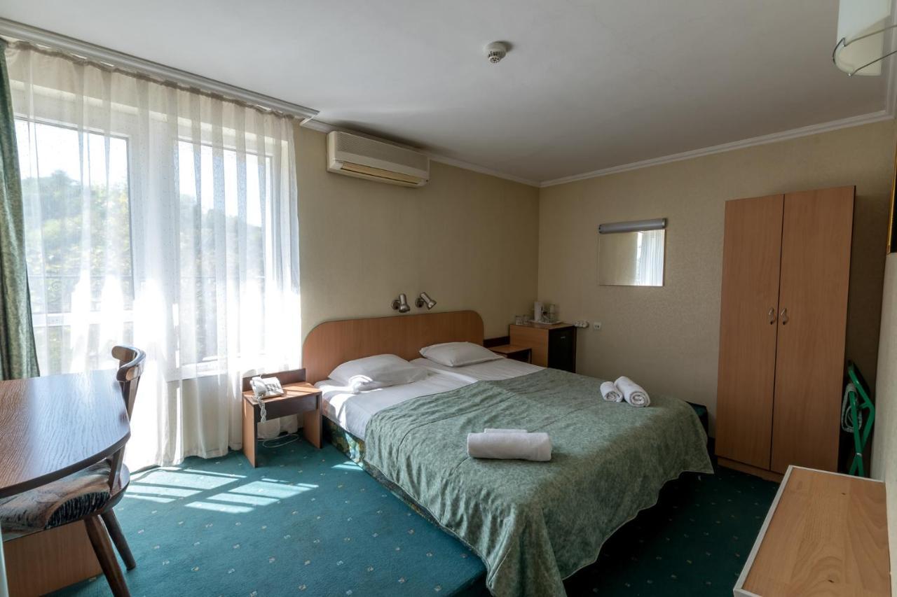 Noviz Hotel Plovdiv Ngoại thất bức ảnh