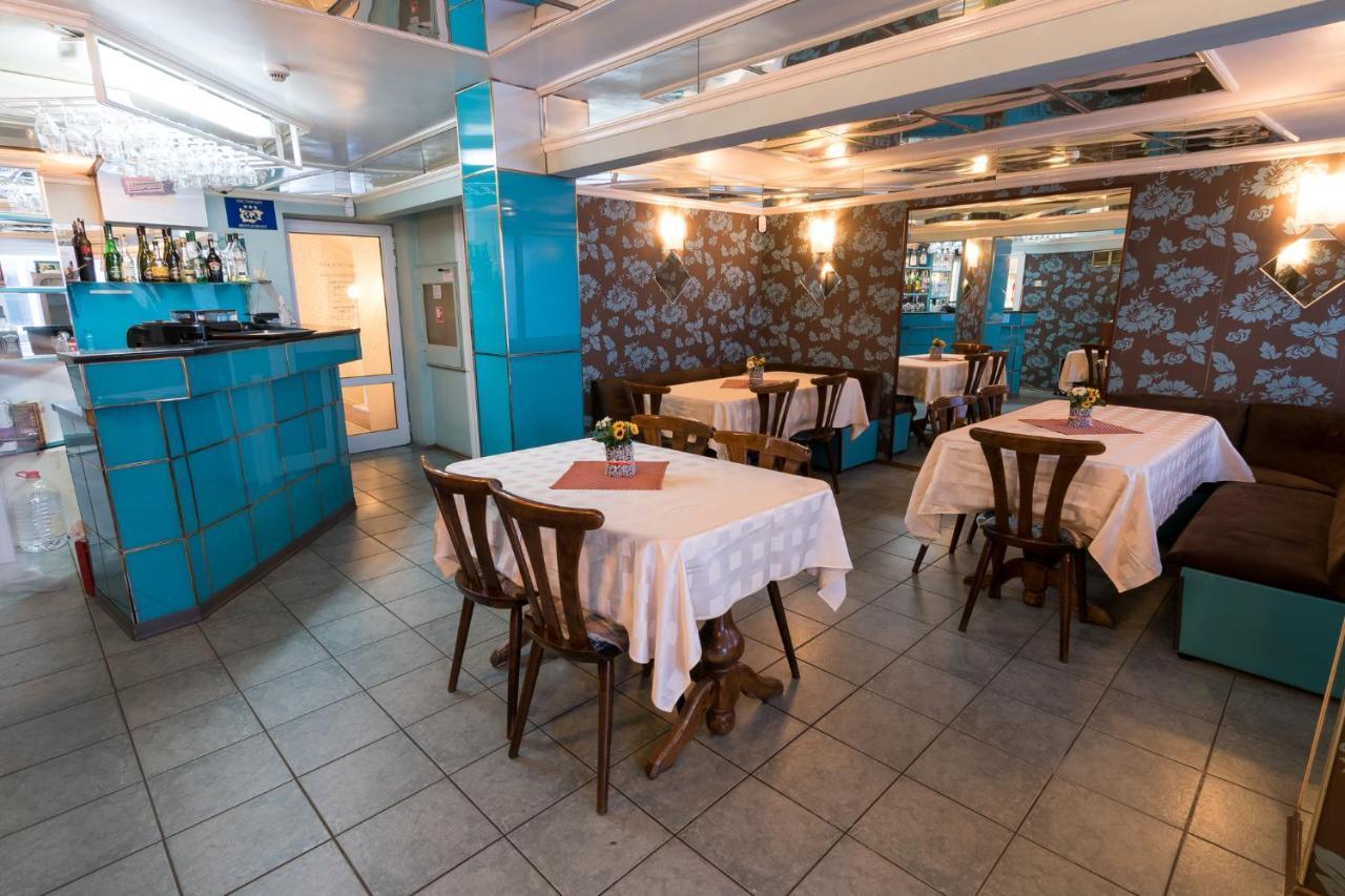 Noviz Hotel Plovdiv Ngoại thất bức ảnh