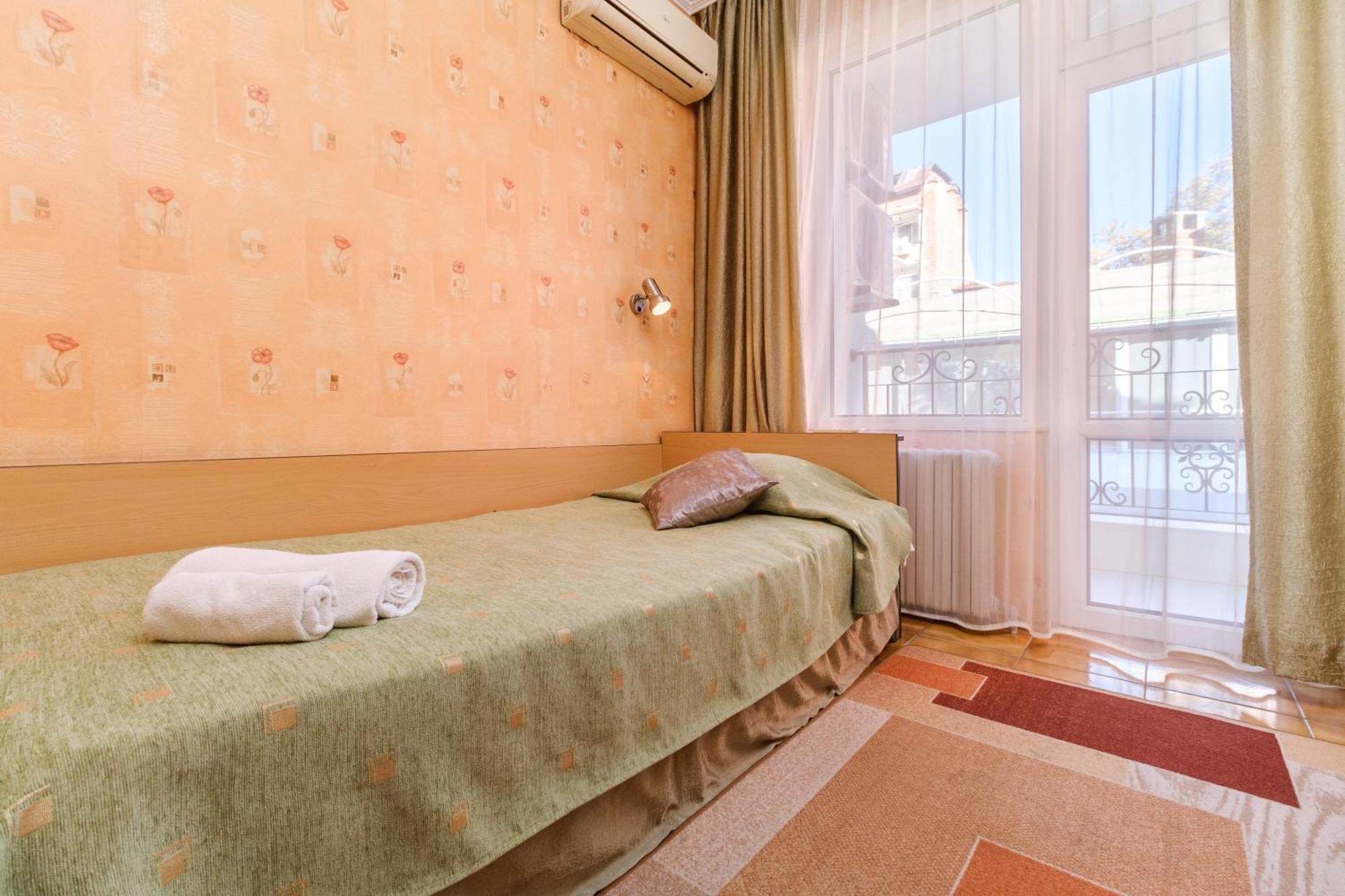 Noviz Hotel Plovdiv Ngoại thất bức ảnh