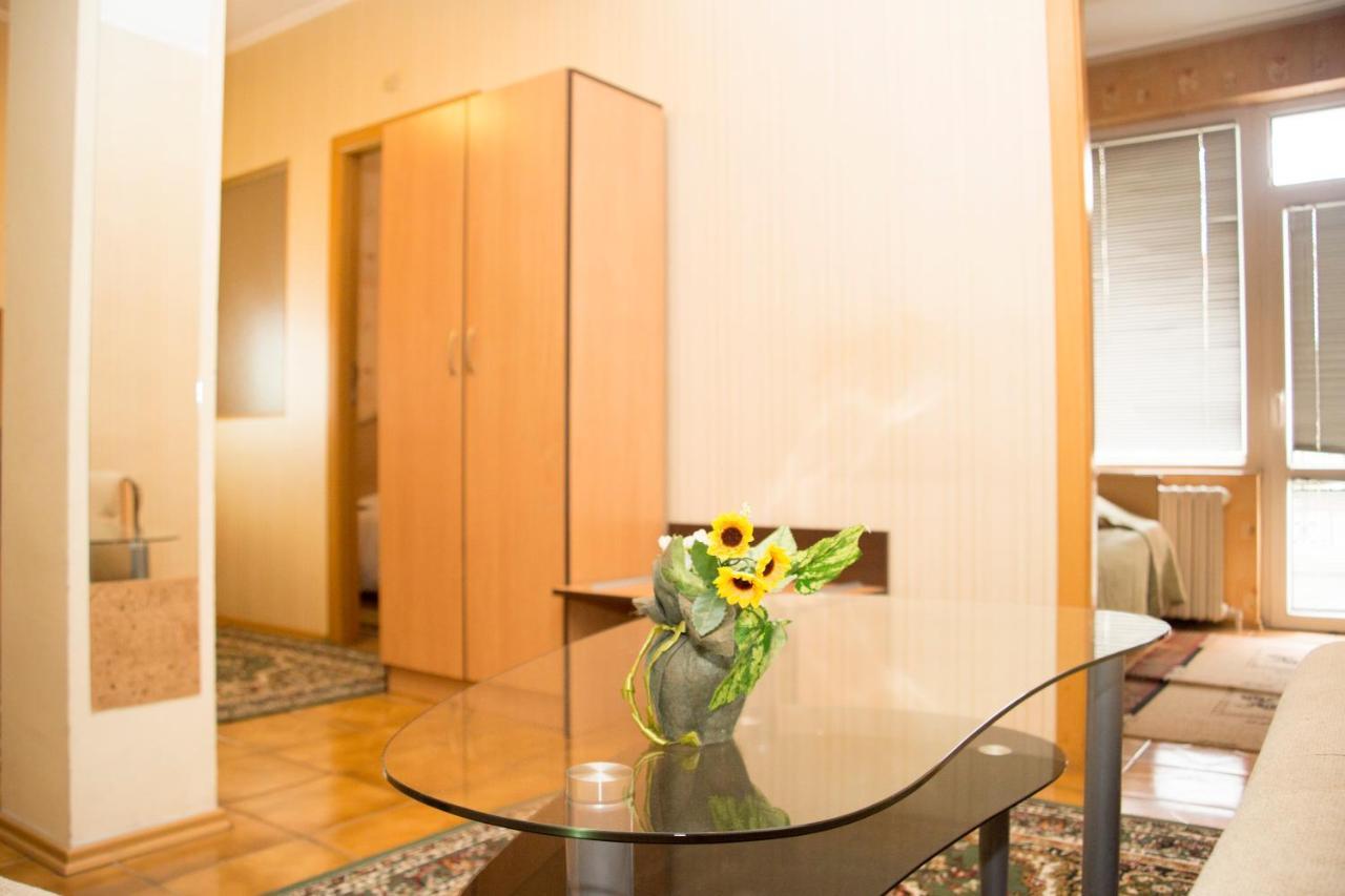 Noviz Hotel Plovdiv Ngoại thất bức ảnh